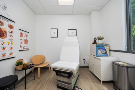 18-web-or-mls-Dr. Laura Valle - 625 Africa Rd-18